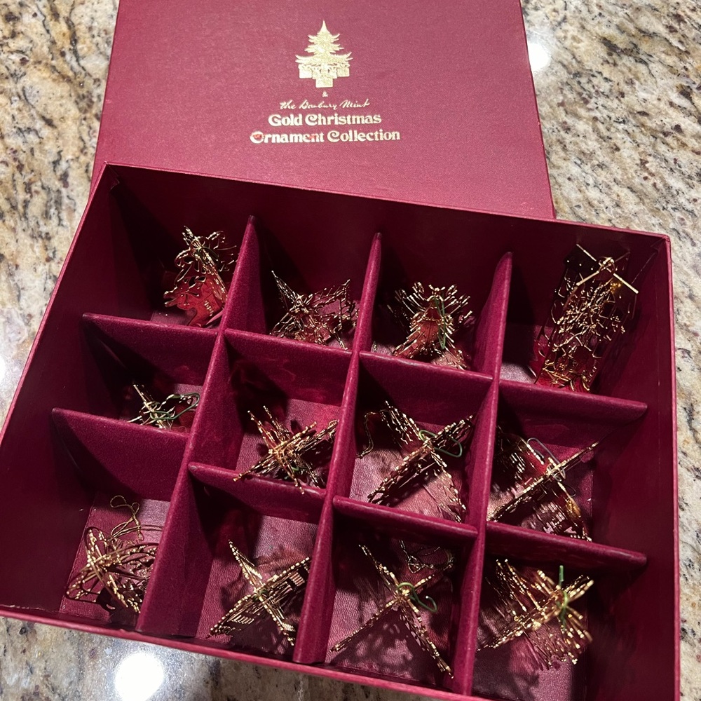 Danbury Mint 1982 Christmas ornament collection